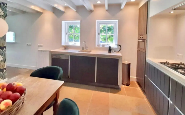 The Green House Lodge