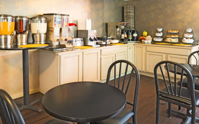 Travelodge by Wyndham East Portland/Gresham