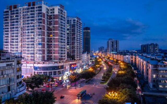 Yebang Convenience Hotel (Guilin North Railway Station)