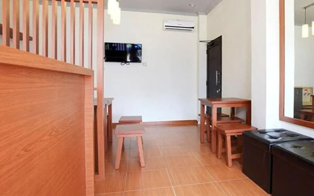 Aryani Suites