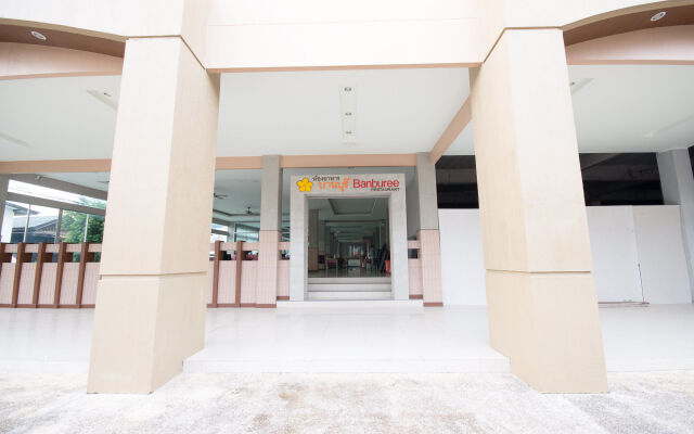 Sinkiat Buri Hotel