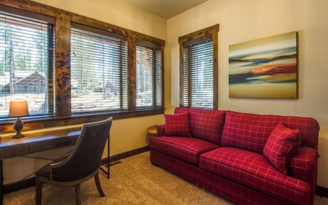 Trailmere Circle 56294