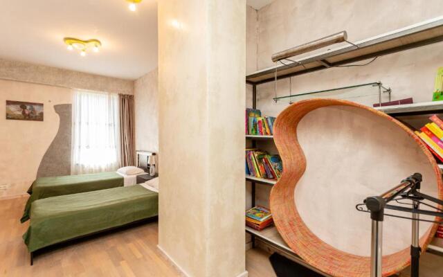 Luxury 4 Bedroom Apartment