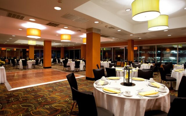 Holiday Inn - Tulsa City Center, an IHG Hotel