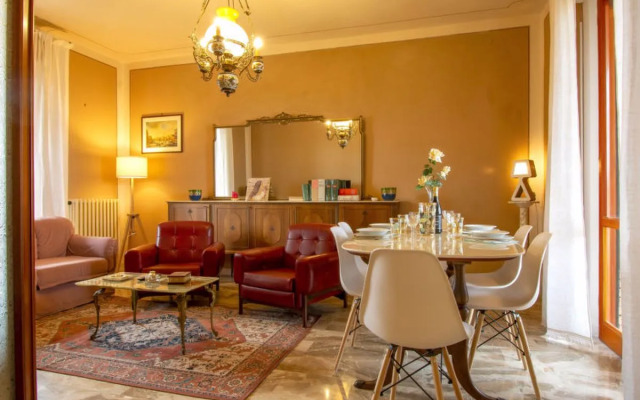 House Miranda Volterra