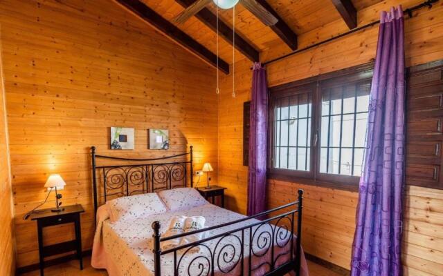 Casita de Madera Ardales by Ruralidays