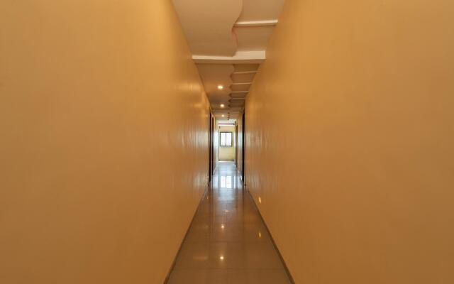 OYO Flagship18489 Hotel Sai Parth