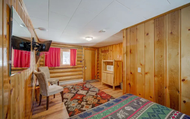 Sportsmans Lodge