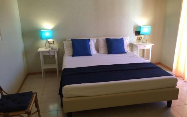 Paradise Beach Resort