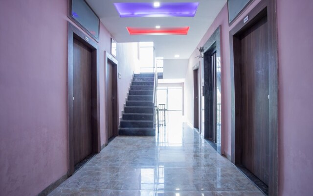 OYO 5426 Hotel SVL