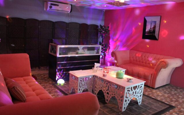 My Home Gold Hotel Suites