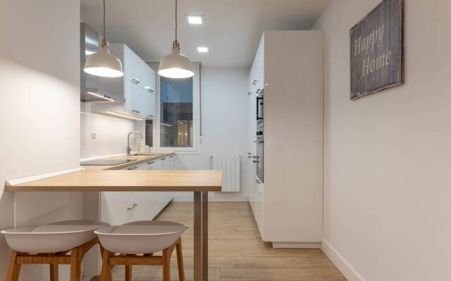 Abando Ii Apartment By Aston Rentals