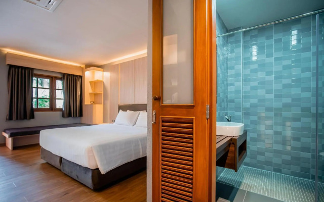 Thanthip Beach Resort