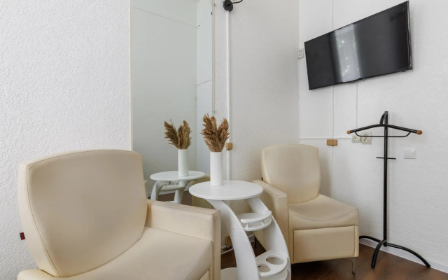 DeRent Aparts (ДеРент Апартс) на проспекте Владимирский 8