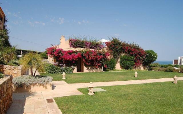 Apartamentos Turisticos Buganvilia