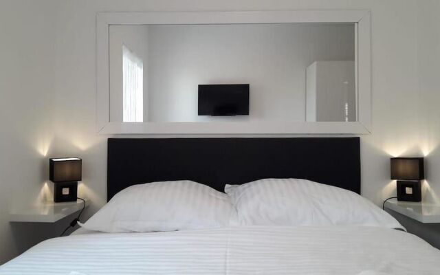 Downtown Park Suites
