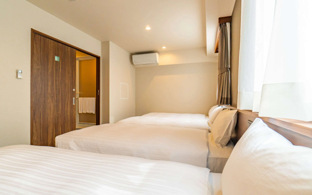 Bande Hotel Tenpozan Higashi