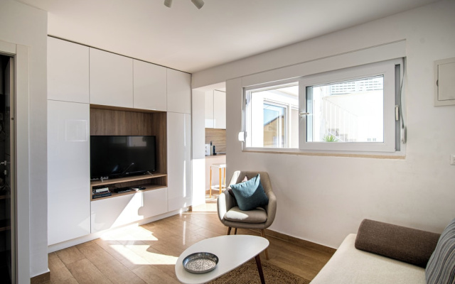 Adriatic Above Apartment by DuHomes