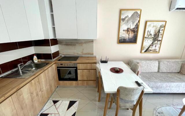 Modern & Cozy Apartment