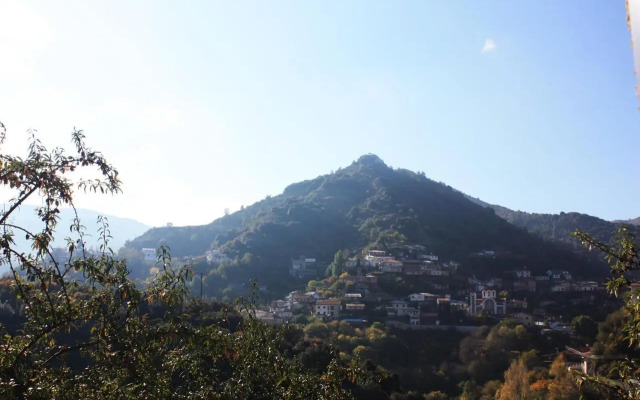 Laoni Guest House in Moutoullas, Marathasa