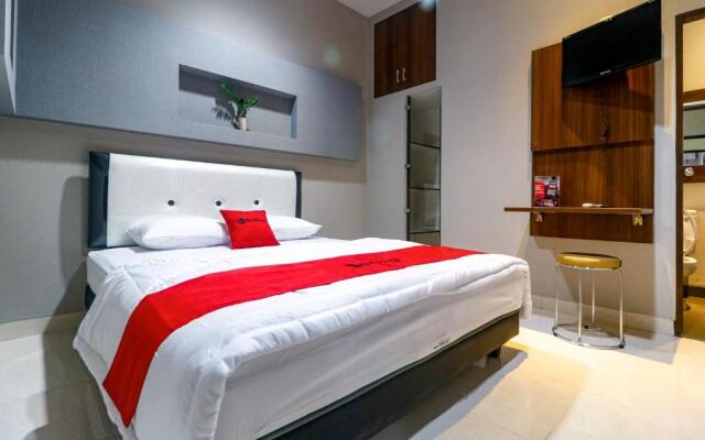 RedDoorz near Kebon Jeruk Jakarta