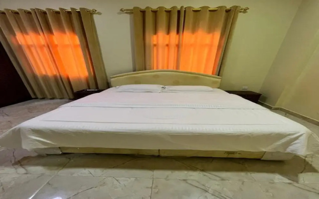 Super OYO 149 Bait Al Ghubaira Furnished Flat