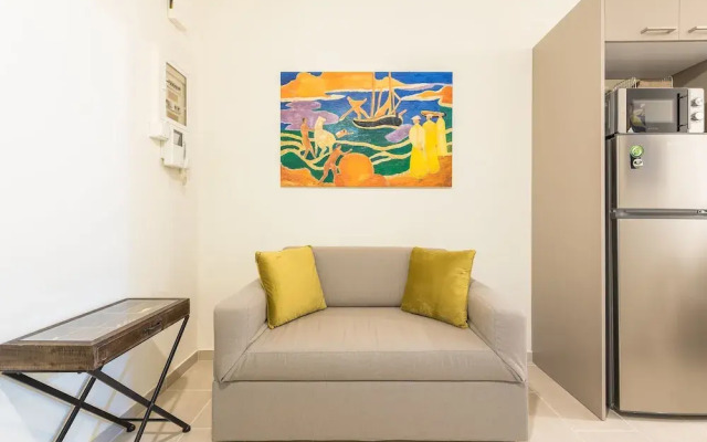 Stylish Kerameikos Apartment by Cloudkeys