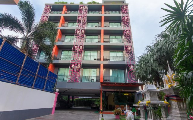 Baan Nilrath Hotel