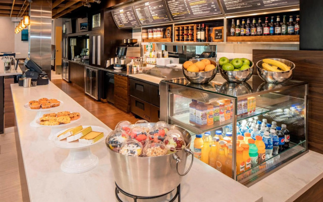 Courtyard by Marriott Boston Brookline