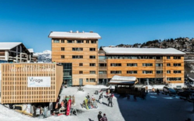 R Sidence Swisspeak Resorts 3p6