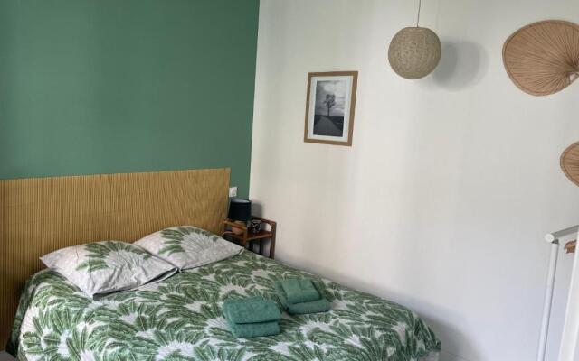 Appartement au centre de la Venise provençale