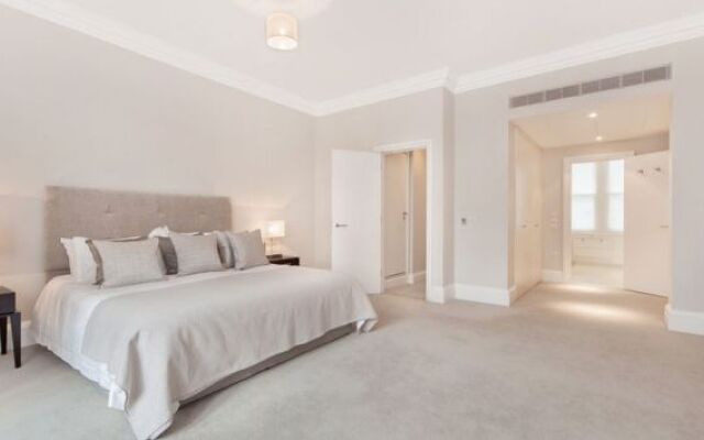 LVE- Oxford Street Apartments