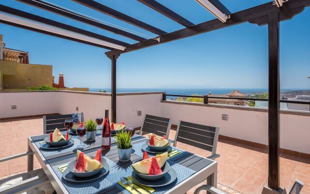 2 Charming Villa,Huge Terraces,Pool,Garden,Seaview