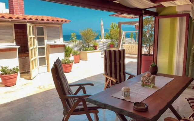 Sea View Roof Garden Apartment