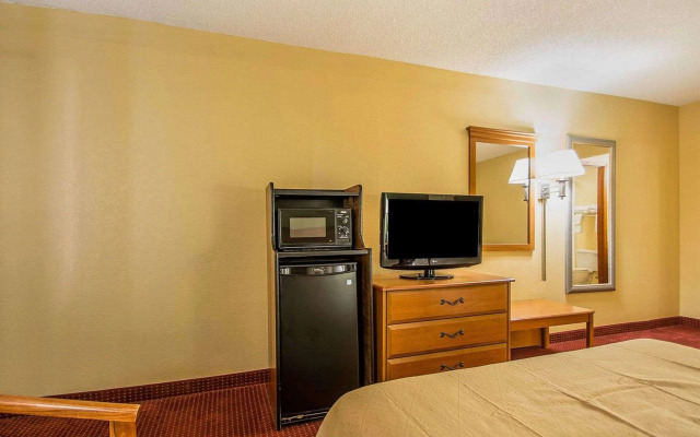 Quality Inn & Suites Mt Dora North