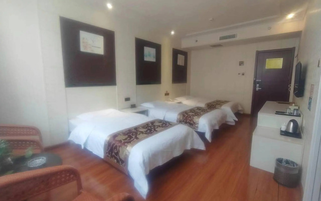 Tai Heng Grand Hotel