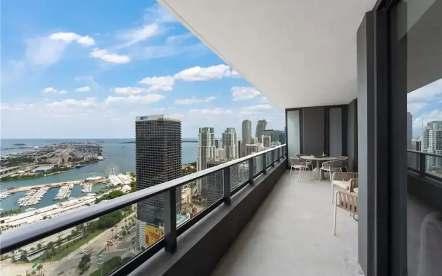 Luxury Apt 3br- View Amazing