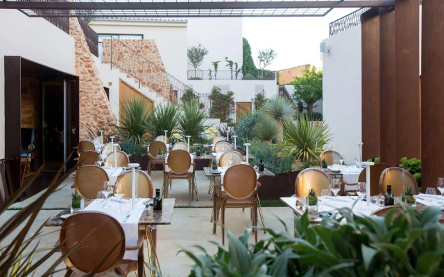 Sa Creu Nova Petit Palais Art & Spa