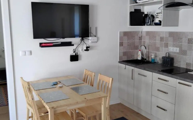 Friends & Family Apartmanok Velence