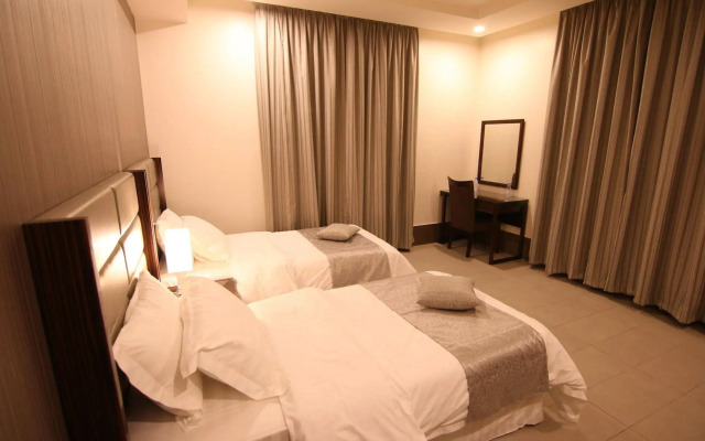 Fakhamet Al Hamra Hotel Apartments