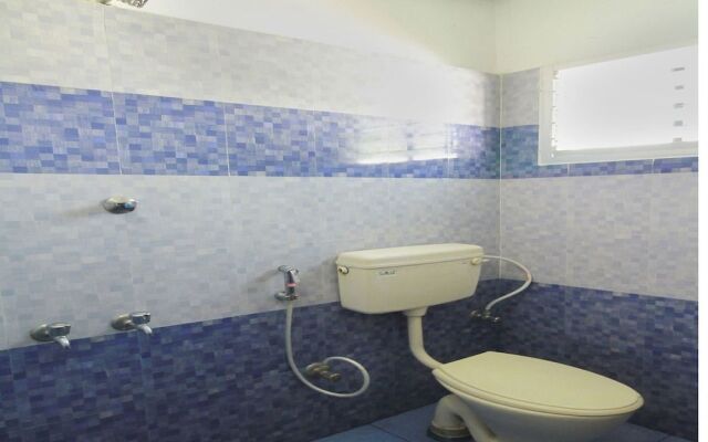 OYO 10551 Hotel RJ Grand