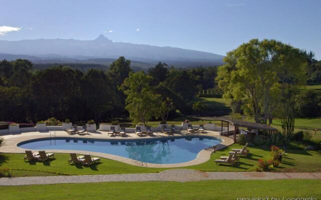 Fairmont Mount Kenya Safari
