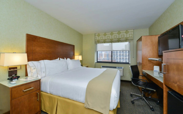 Holiday Inn Express New York - Manhattan West Side by IHG