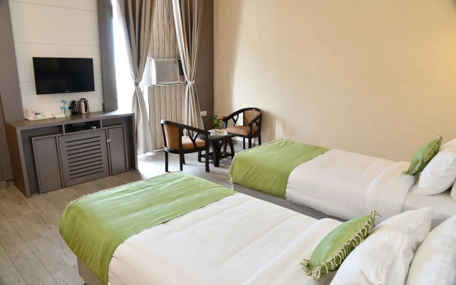 Hotel Jataka Inn