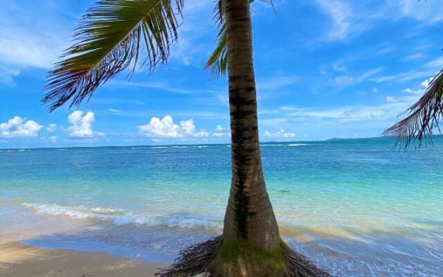 Cozy Beach Apartment