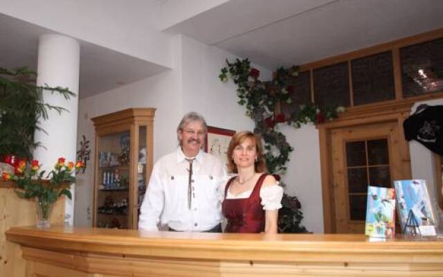 Hotel - Pension Gampelerhof