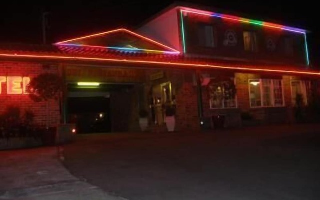 Mount Kuring-Gai Motel