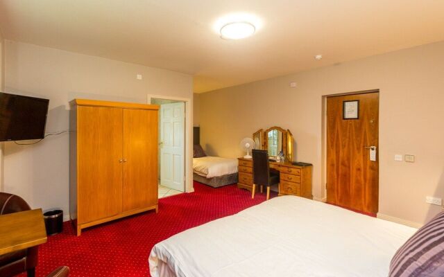 Airport View Hotel & Secret Spa