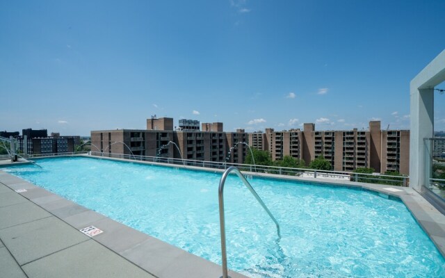 SoBe Waterfront Apartments
