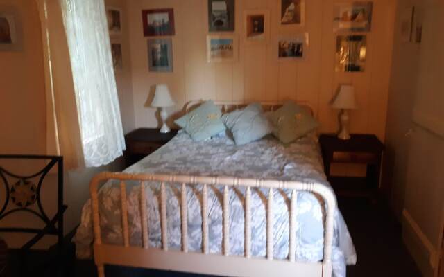 Beach Plum Motor Lodge